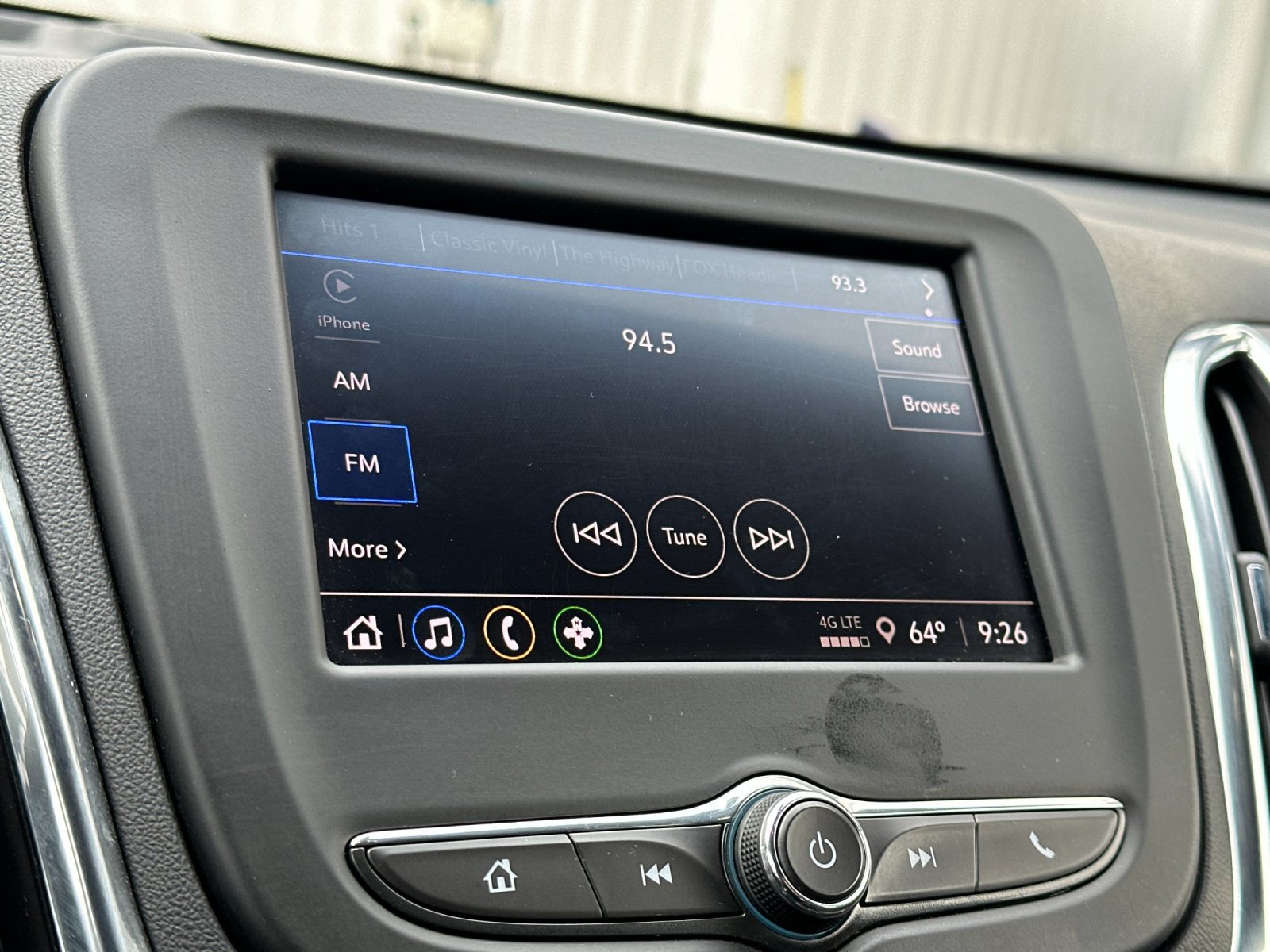 Used 2024 Chevrolet Equinox LT AWD/4WD image 18