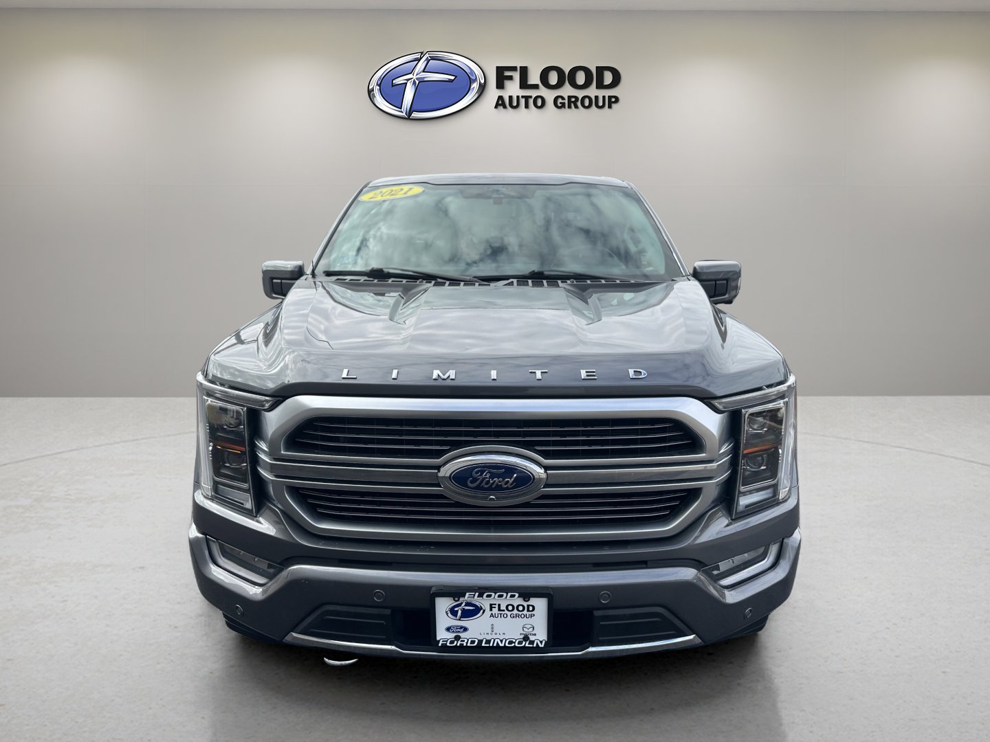 Used 2021 Ford F150 Limited image 2