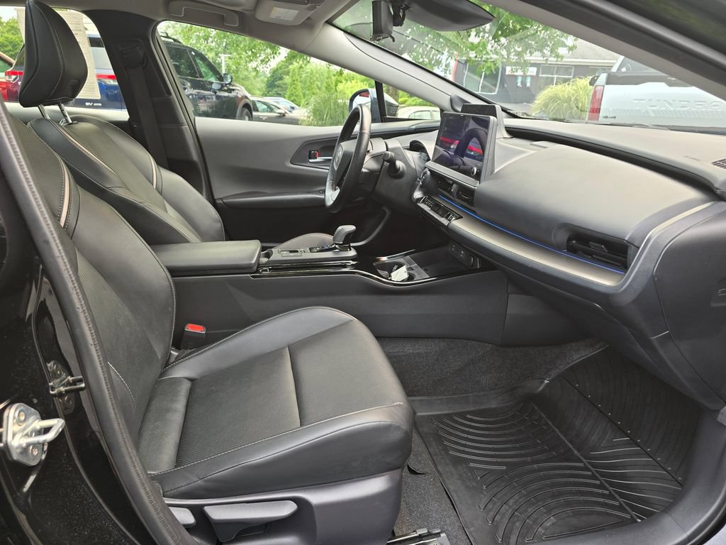 Used 2024 Toyota Prius Limited w/ Limited Premium Package AWD/4WD image 12