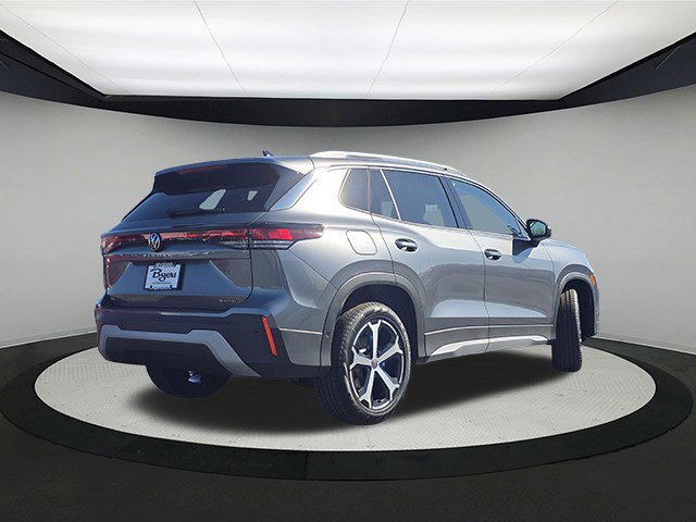 New 2026 Volkswagen Tiguan SE image 7