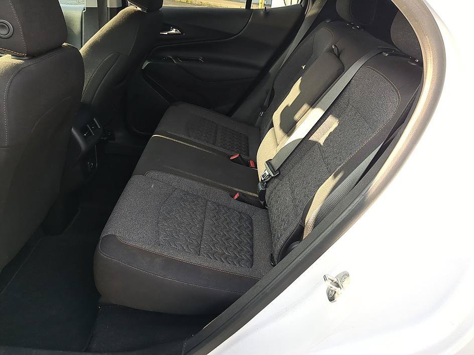Used 2023 Chevrolet Equinox LT FWD image 25