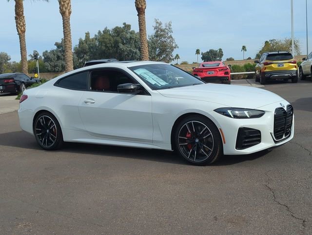 Used 2026 BMW M440i Coupe w/ Premium Package image 4