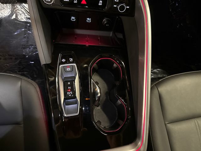 Certified 2025 Audi Q5 Premium w/ Convenience Package AWD/4WD image 20