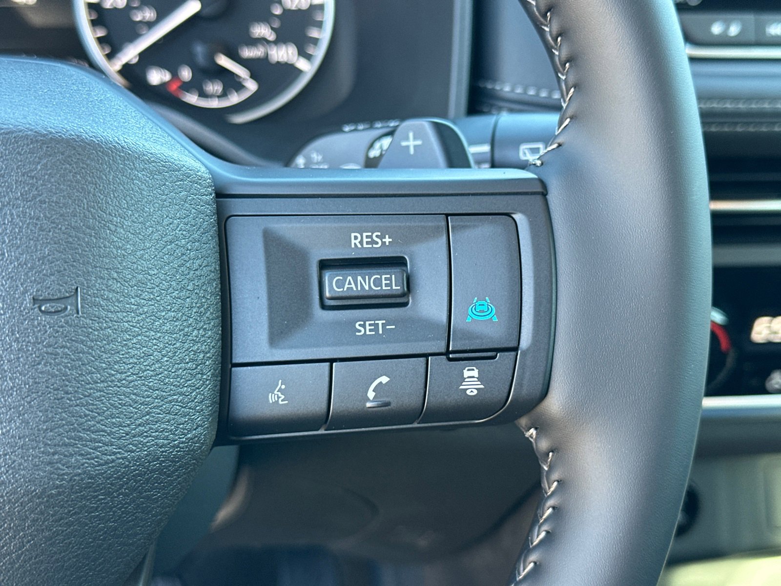 New 2026 Nissan Rogue SV w/ SV Premium Package image 27