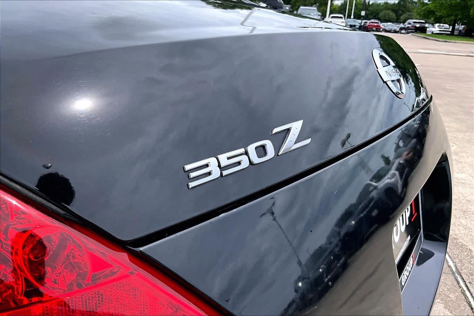 Used 2008 Nissan 350Z Touring w/ Cargo Convenience Pkg RWD image 24