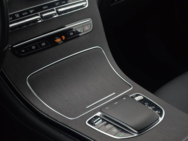Used 2022 Mercedes-Benz GLC 300 4MATIC image 23