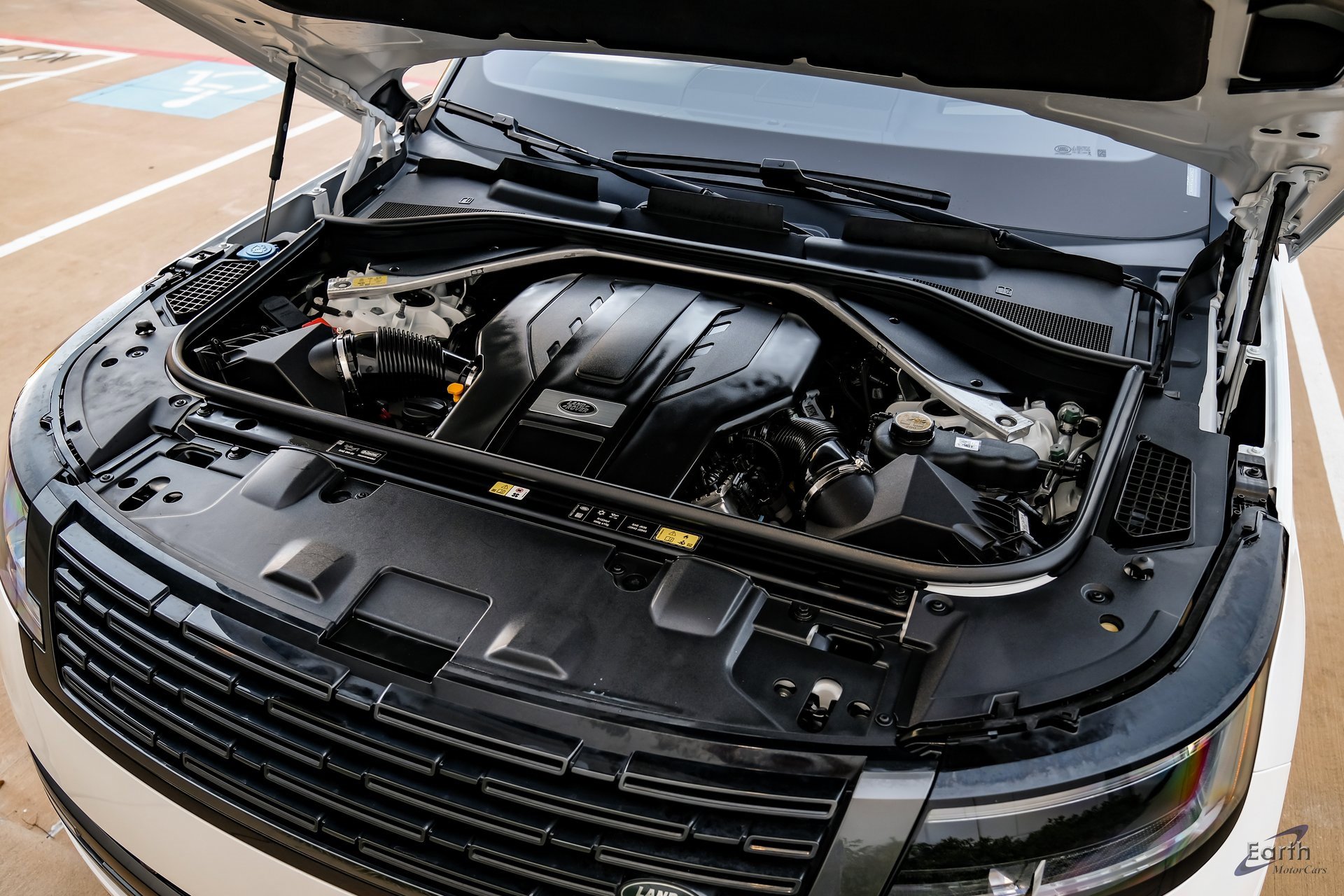 Used 2023 Land Rover Range Rover Long Wheelbase Autobiography image 96