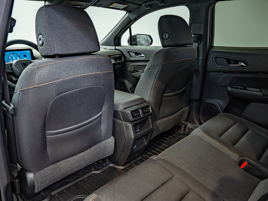 Used 2024 Honda Prologue EX image 34