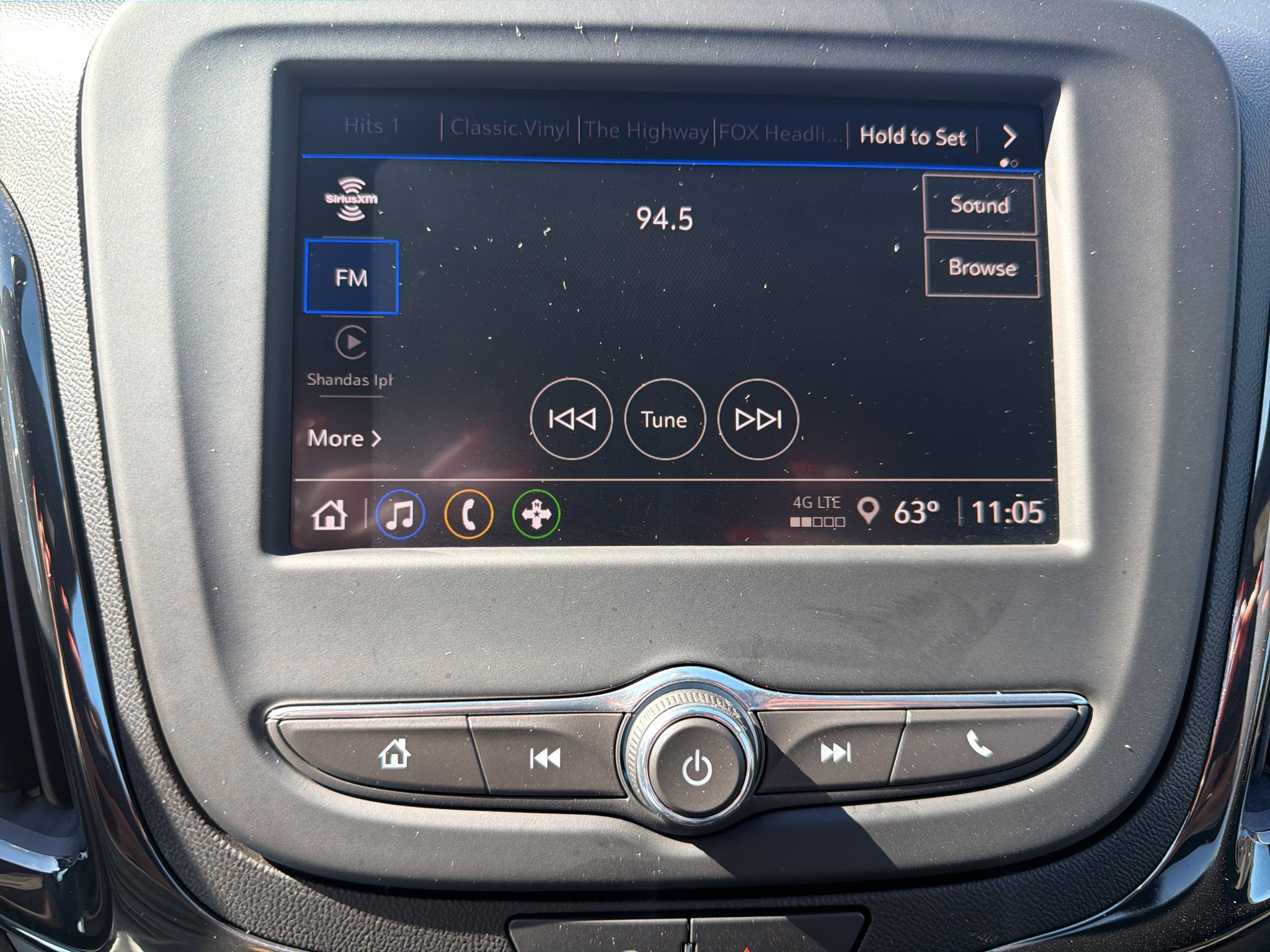 Used 2022 Chevrolet Equinox RS AWD/4WD image 16