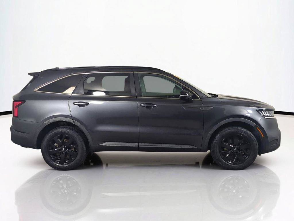 Used 2021 Kia Sorento S w/ Panoramic Sunroof Package AWD/4WD image 4