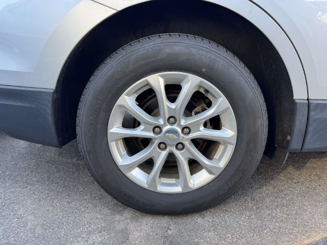 Used 2018 Chevrolet Equinox LT FWD image 10