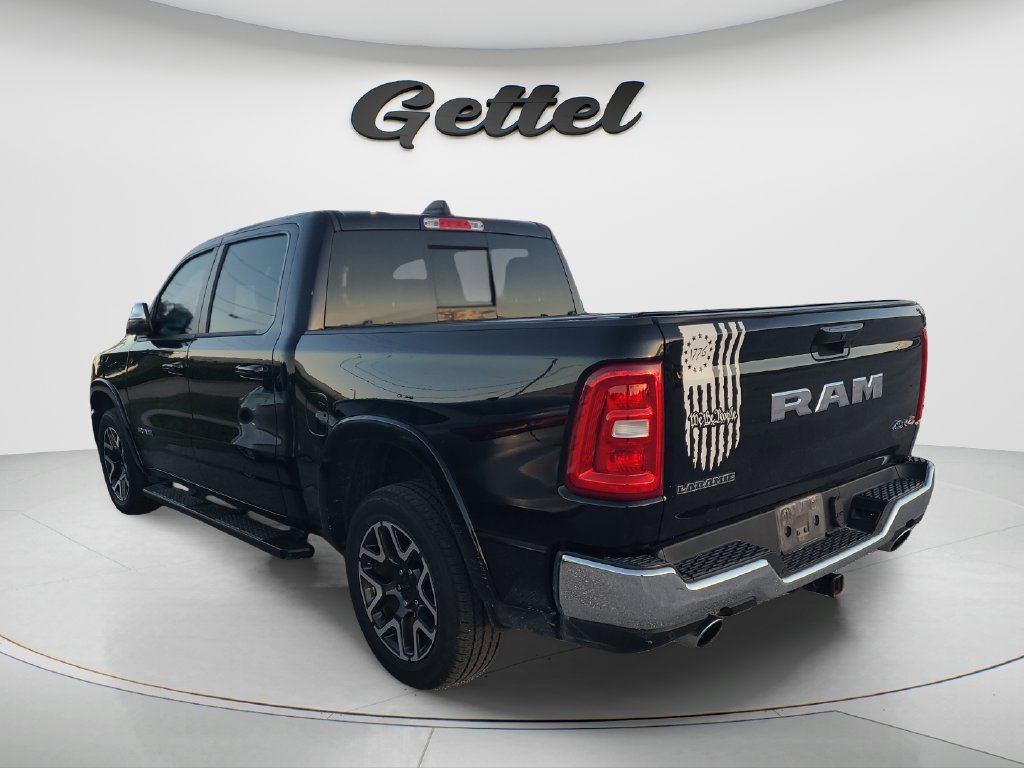 Used 2025 RAM 1500 Laramie AWD/4WD image 5