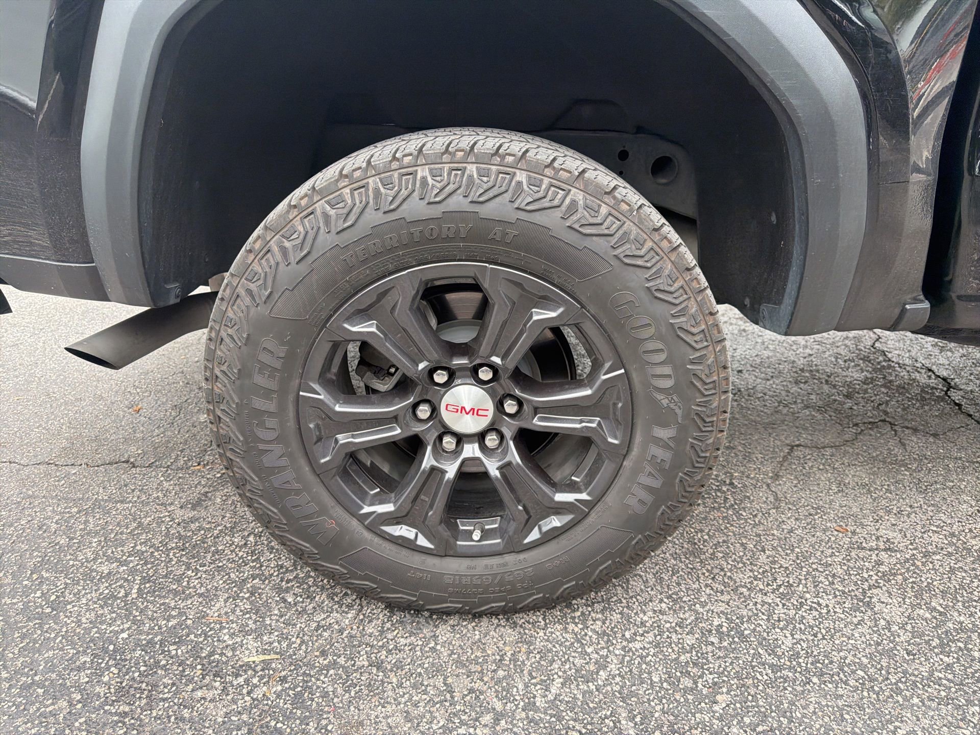 Used 2023 GMC Canyon Elevation w/ Convenience Package RWD image 13