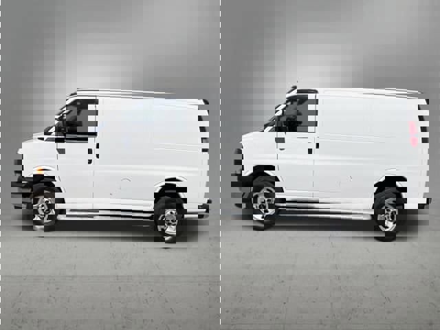 Used 2024 GMC Savana 2500 w/ Driver Convenience Package image 2