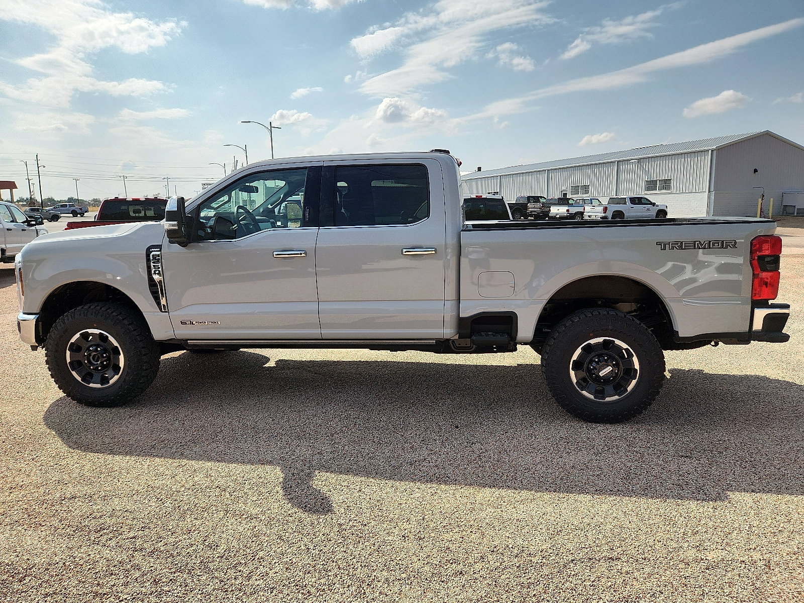 New 2026 Ford F250 Lariat w/ Tremor Off-Road Package image 2