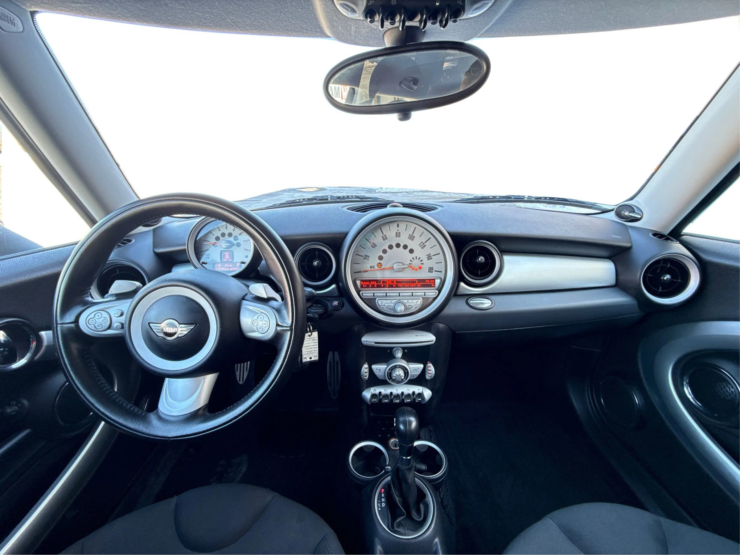 Used 2010 MINI Cooper Clubman S image 23