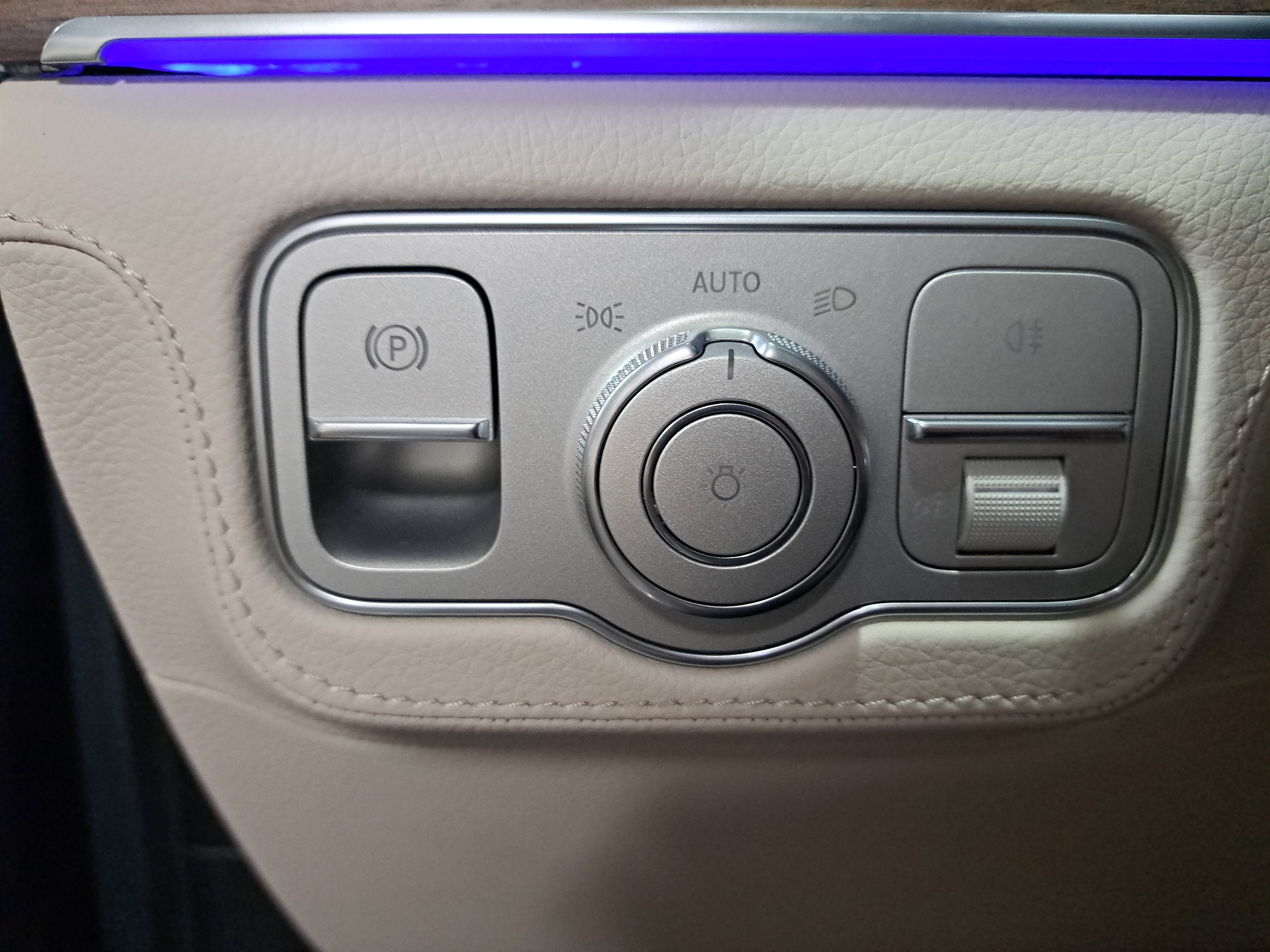 New 2026 Mercedes-Benz GLE 450 4MATIC image 26