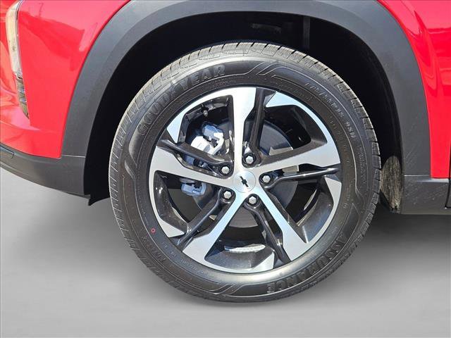 New 2026 Chevrolet Trax RS w/ Sunroof Package image 10