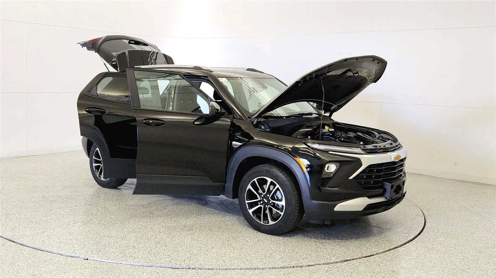 Used 2025 Chevrolet TrailBlazer LT image 9