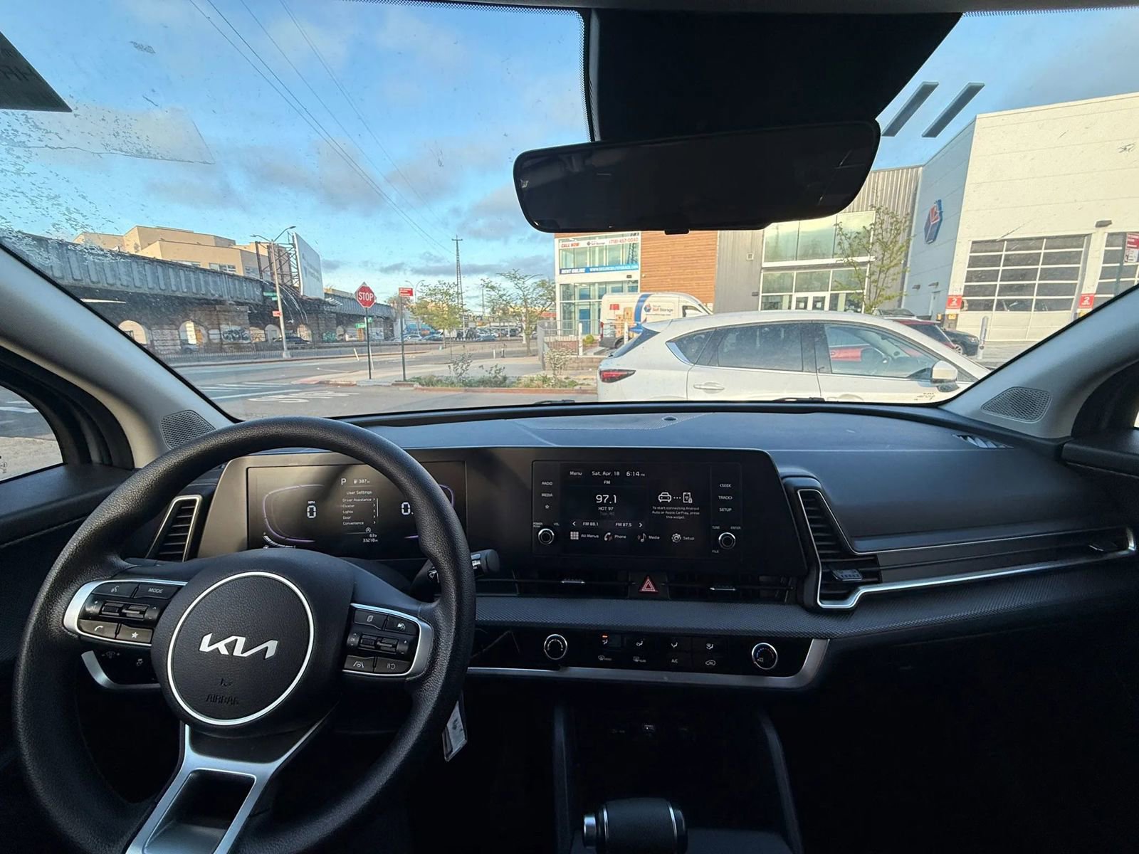Used 2025 Kia Sportage LX FWD image 22