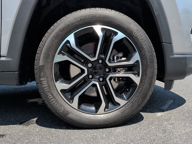 Used 2023 Jeep Compass Limited AWD/4WD image 30