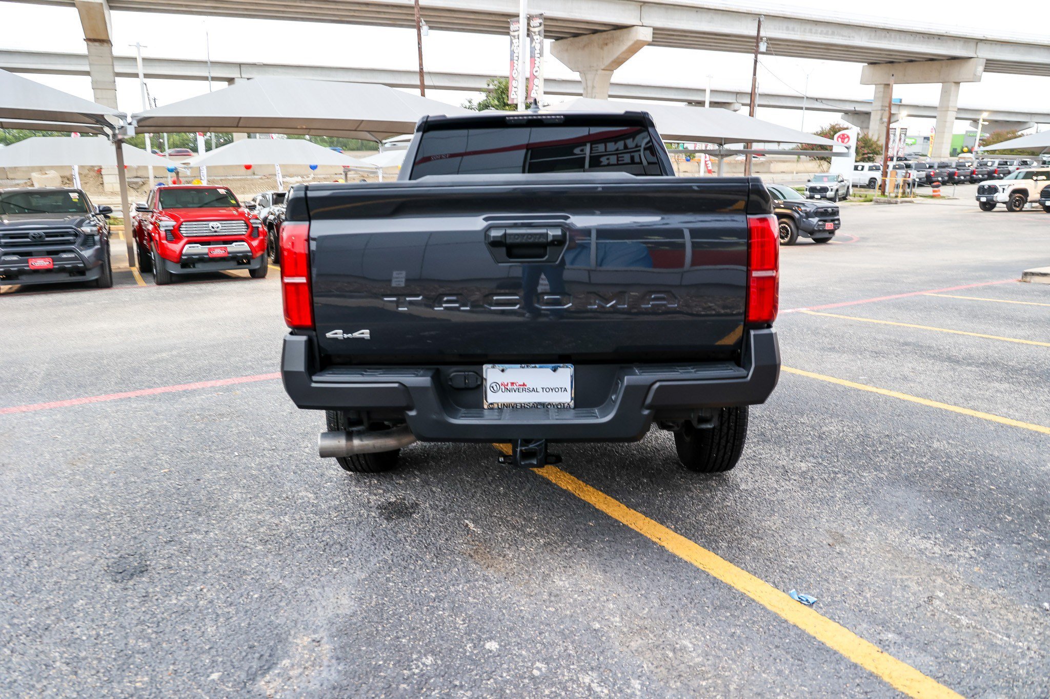 Certified 2025 Toyota Tacoma SR AWD/4WD image 8