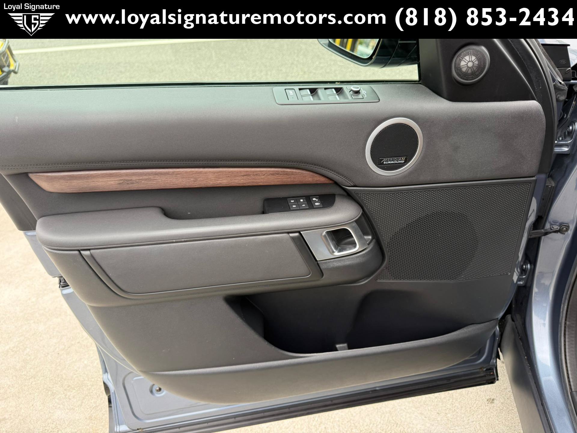 Used 2019 Land Rover Discovery HSE AWD/4WD image 27