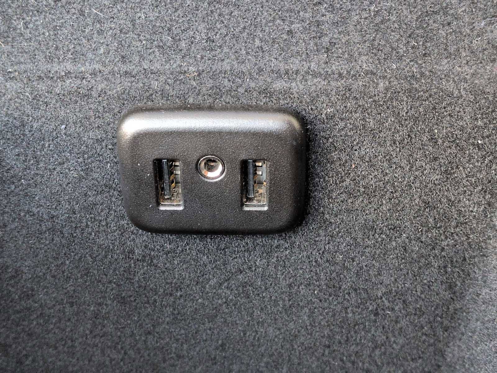 Used 2019 Cadillac XT5 Luxury image 32