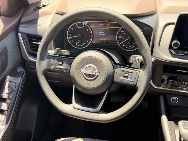 Used 2023 Nissan Rogue SV AWD/4WD image 17