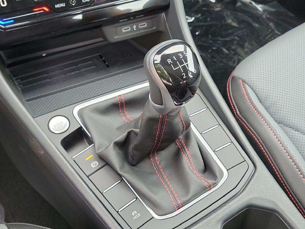 New 2026 Volkswagen Jetta GLI Autobahn FWD image 19
