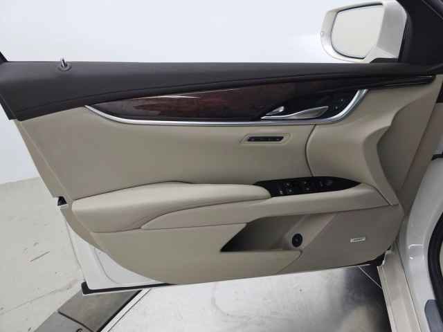Used 2014 Cadillac XTS Premium AWD/4WD image 12