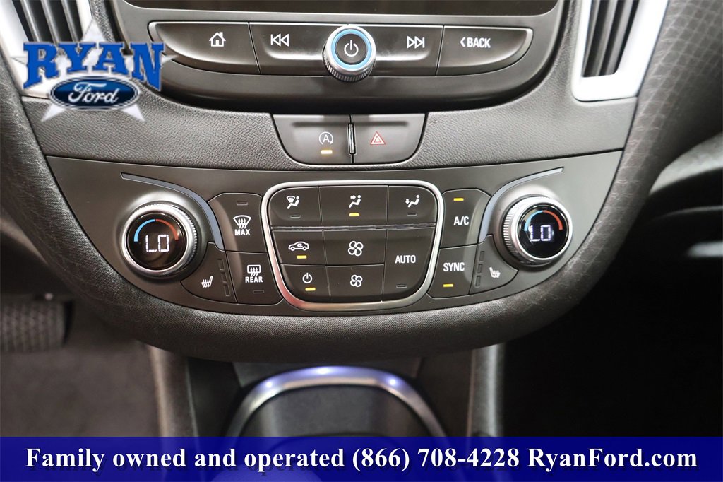 Used 2024 Chevrolet Malibu LT image 25