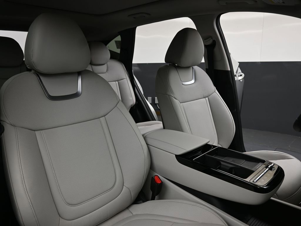 New 2026 Hyundai Tucson Limited image 13