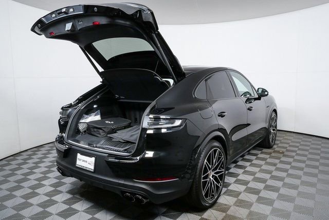 New 2026 Porsche Cayenne S image 29
