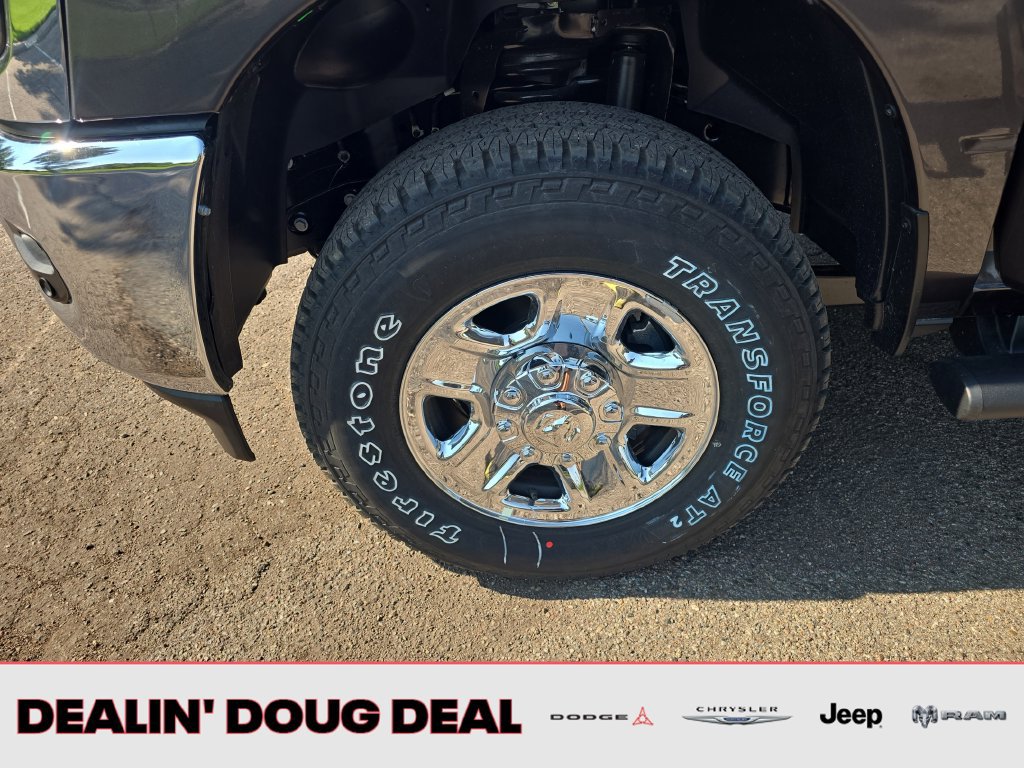 New 2026 RAM 2500 Tradesman AWD/4WD image 26