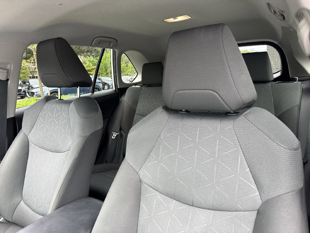 Used 2024 Toyota RAV4 XLE FWD image 42