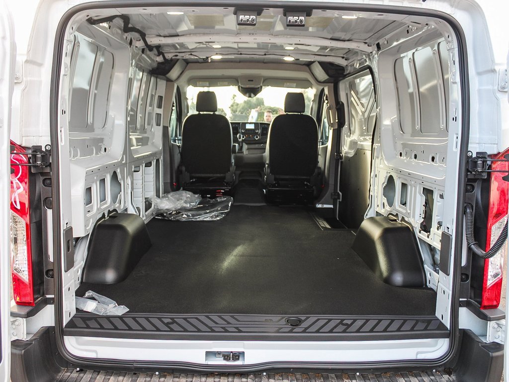 New 2025 Ford Transit 150 Low Roof image 27