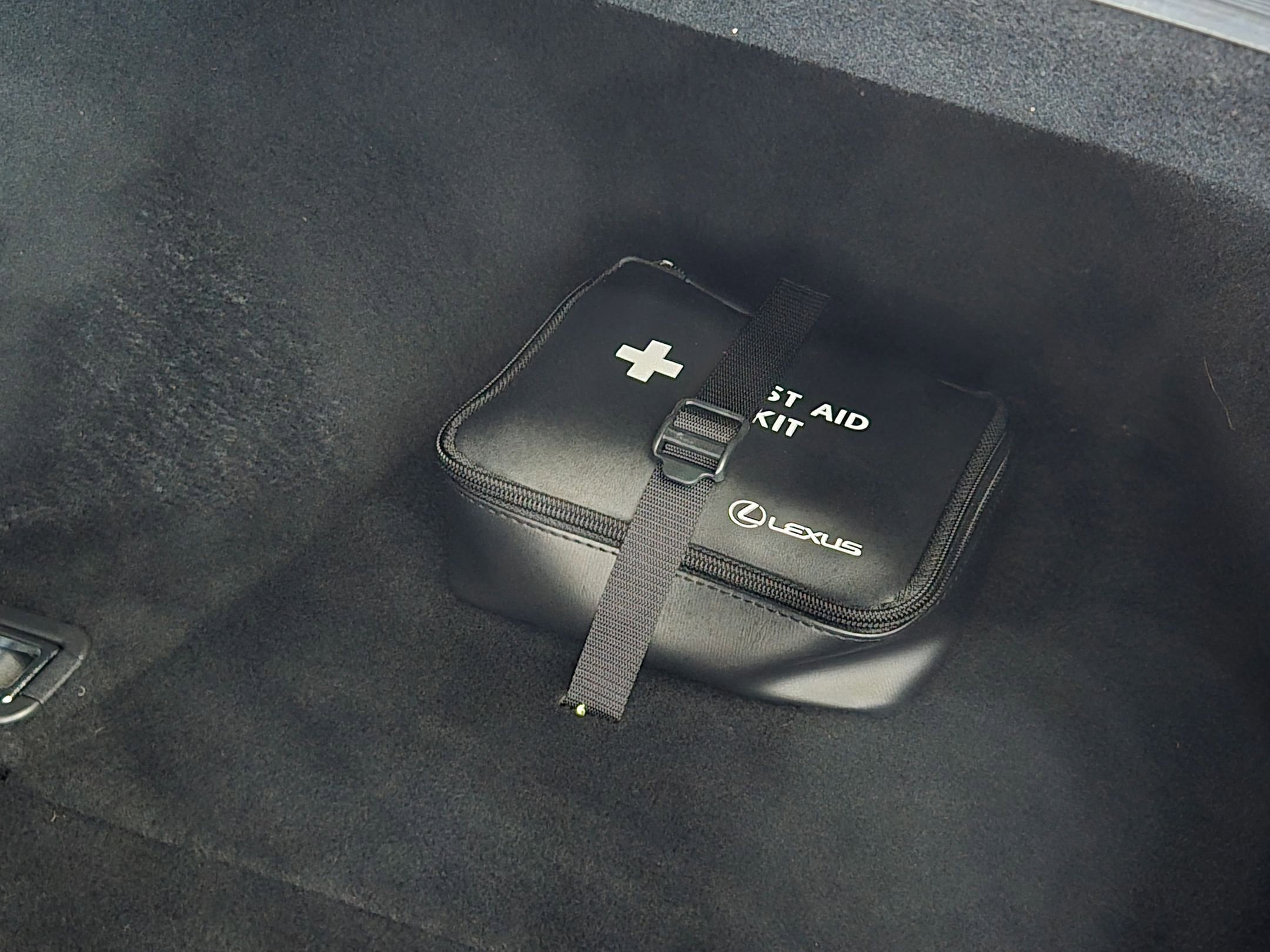 Used 2018 Lexus LC 500 Coupe w/ Touring Package image 25