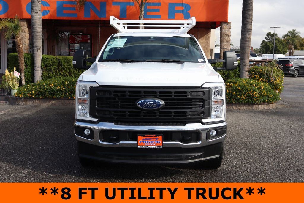 Used 2023 Ford F250 XL w/ Snow Plow/Camper Package image 3