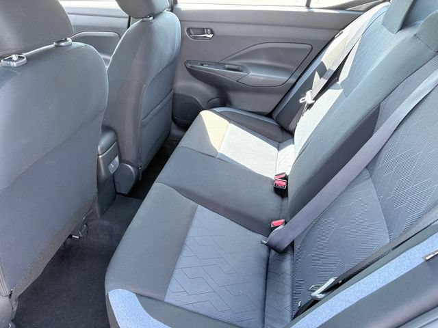 Used 2025 Nissan Versa SV FWD image 7