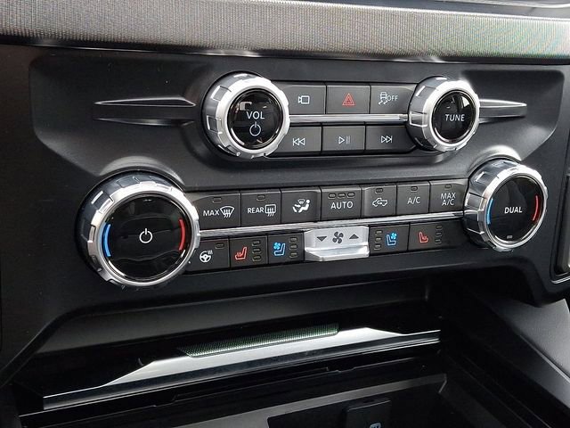 Certified 2026 Ford F250 Platinum w/ Tremor Off-Road Package image 13