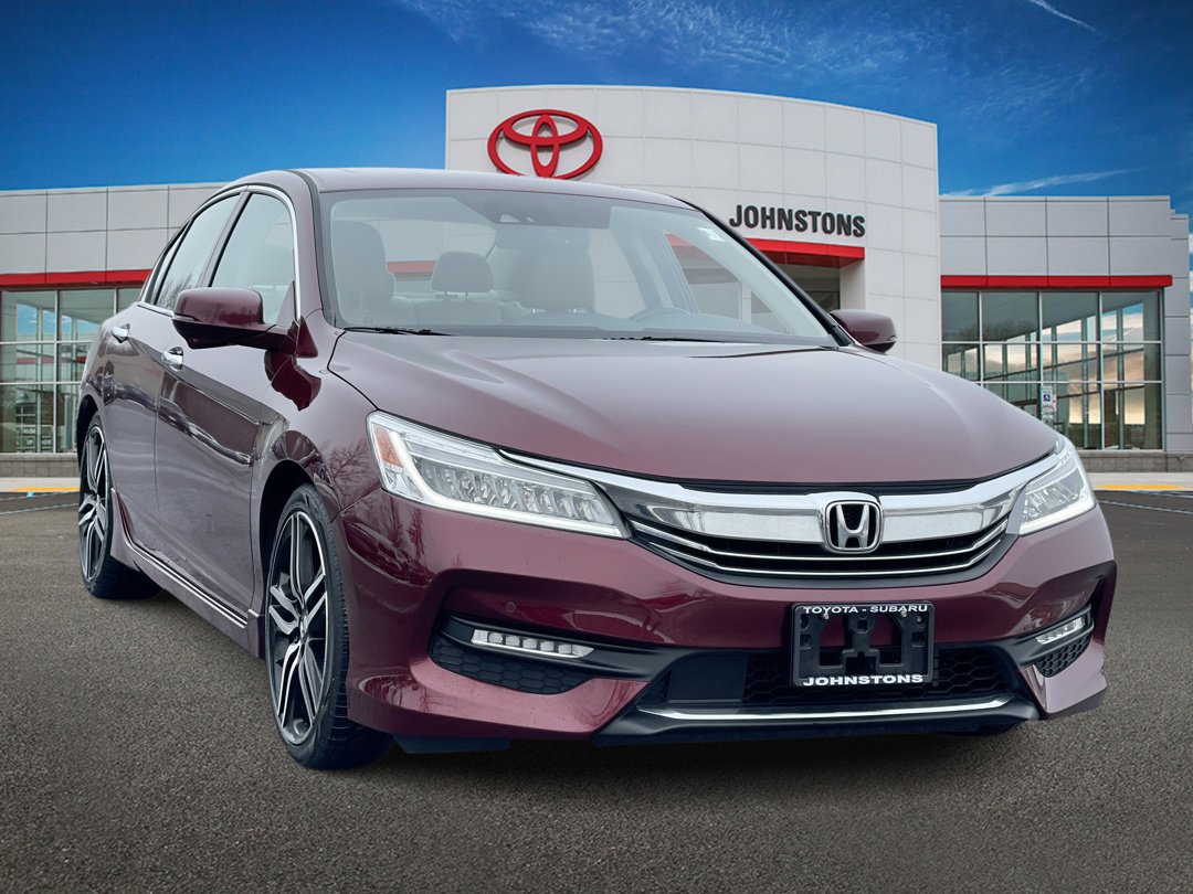 Used 2016 Honda Accord Touring image 1