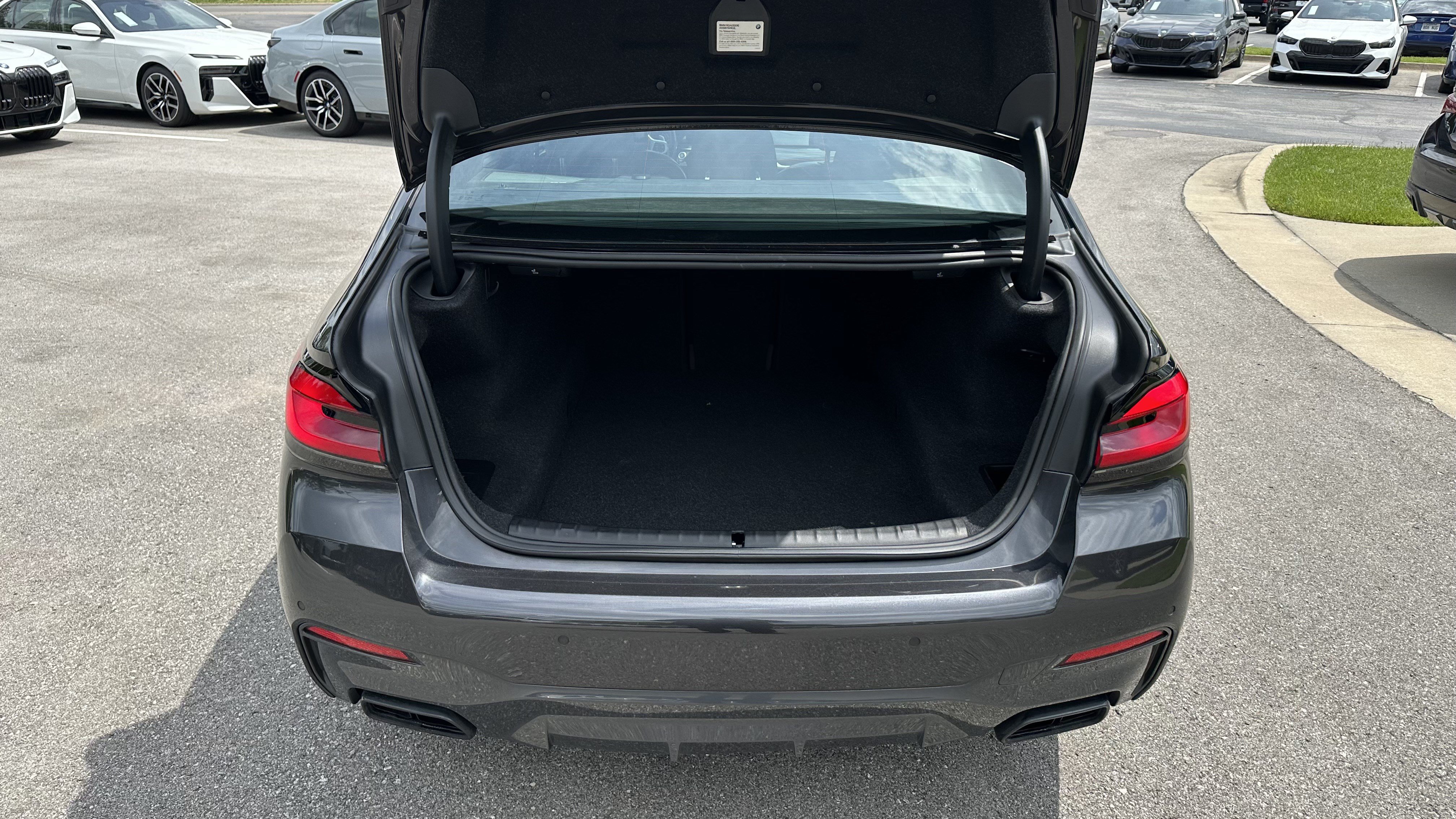 Certified 2023 BMW M550i xDrive w/ Dynamic Handling Package AWD/4WD image 34