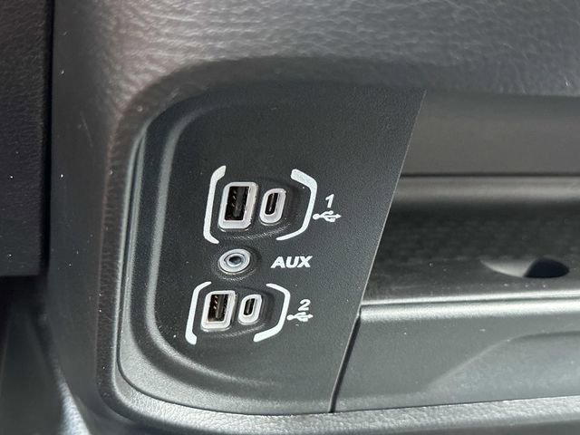 New 2025 RAM 2500 Tradesman w/ Chrome Appearance Group image 32