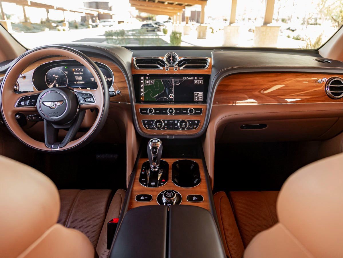 Certified 2022 Bentley Bentayga image 4