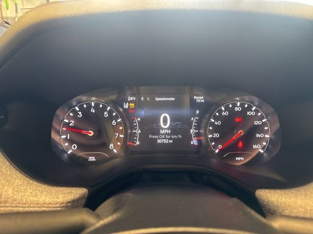 Used 2024 Jeep Compass Latitude image 14