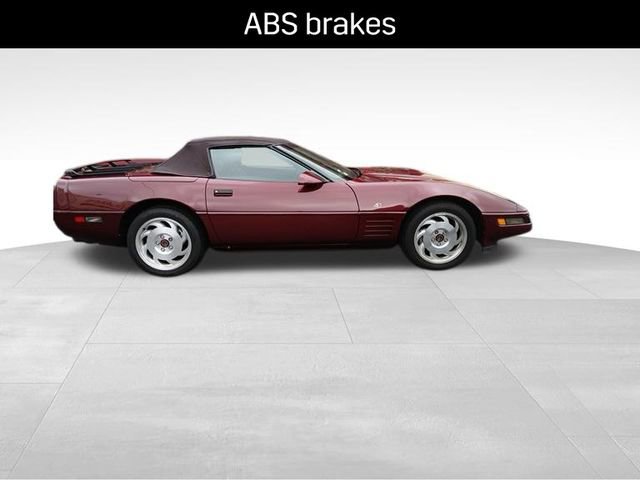 Used 1993 Chevrolet Corvette Convertible image 3