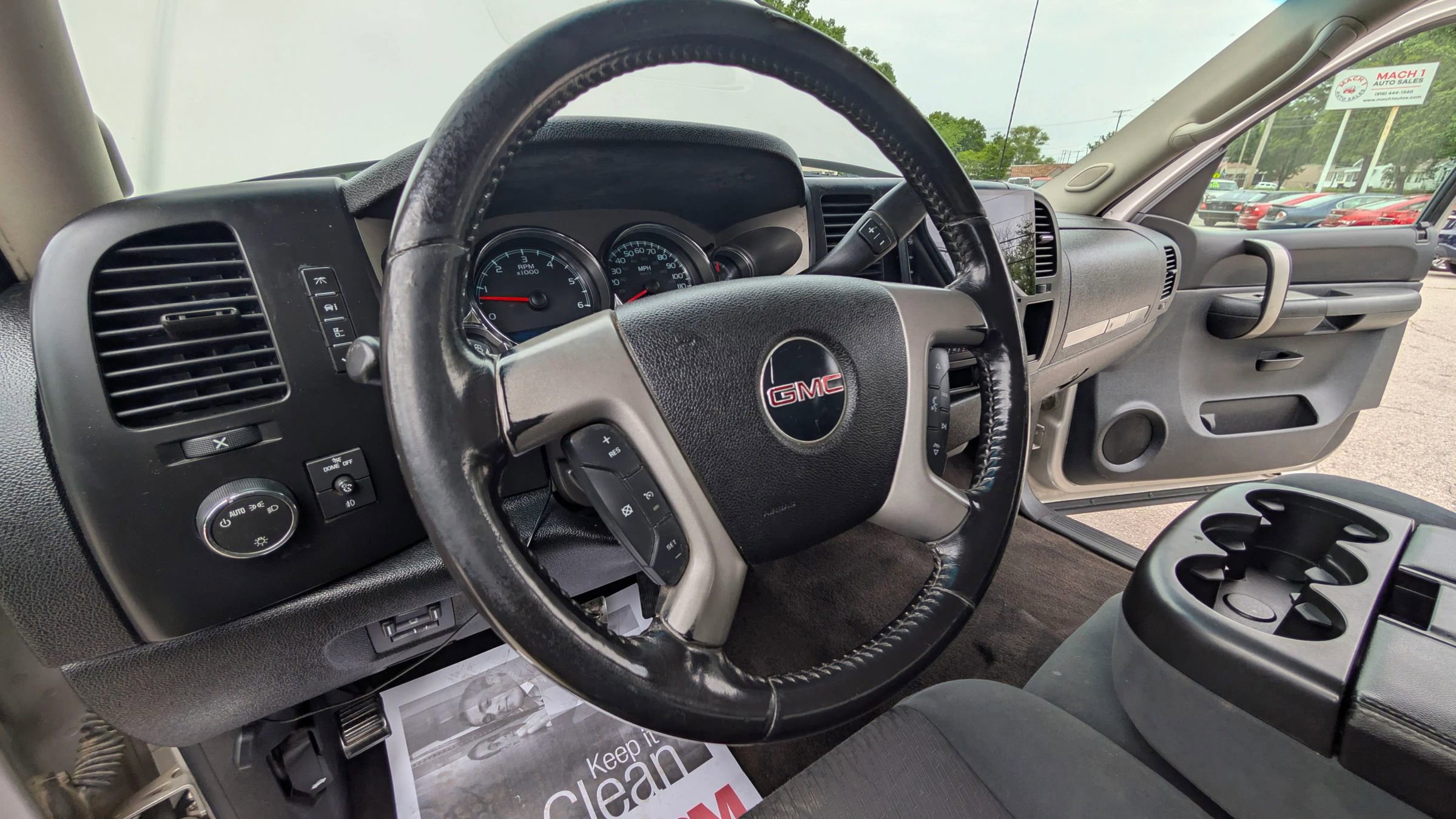 Used 2009 GMC Sierra 2500 W/T AWD/4WD image 10