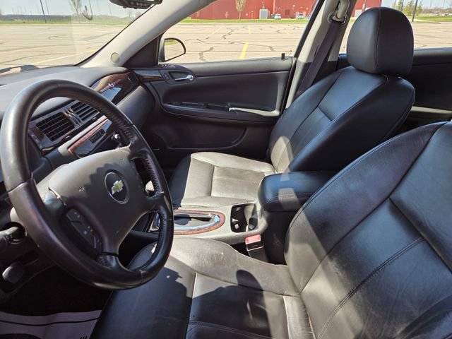 Used 2014 Chevrolet Impala LTZ FWD image 10