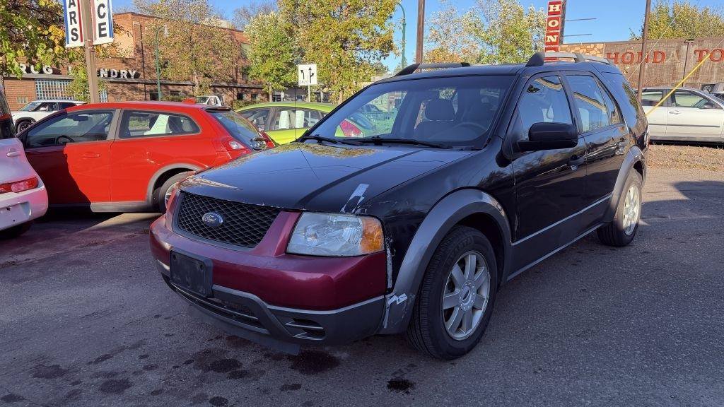 Used 2006 Ford Freestyle SE FWD image 2